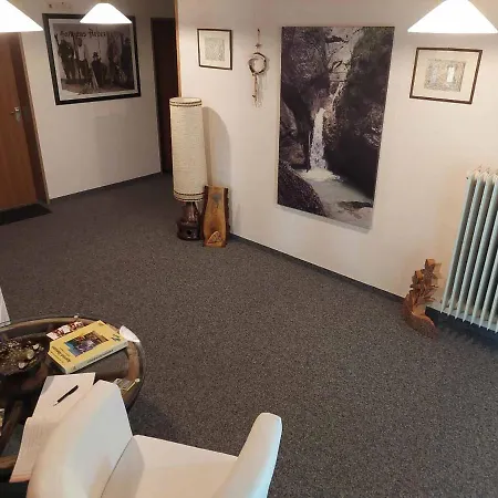 Eichhorn 3*