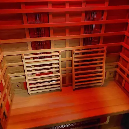 Eichhorn Guest house 2*